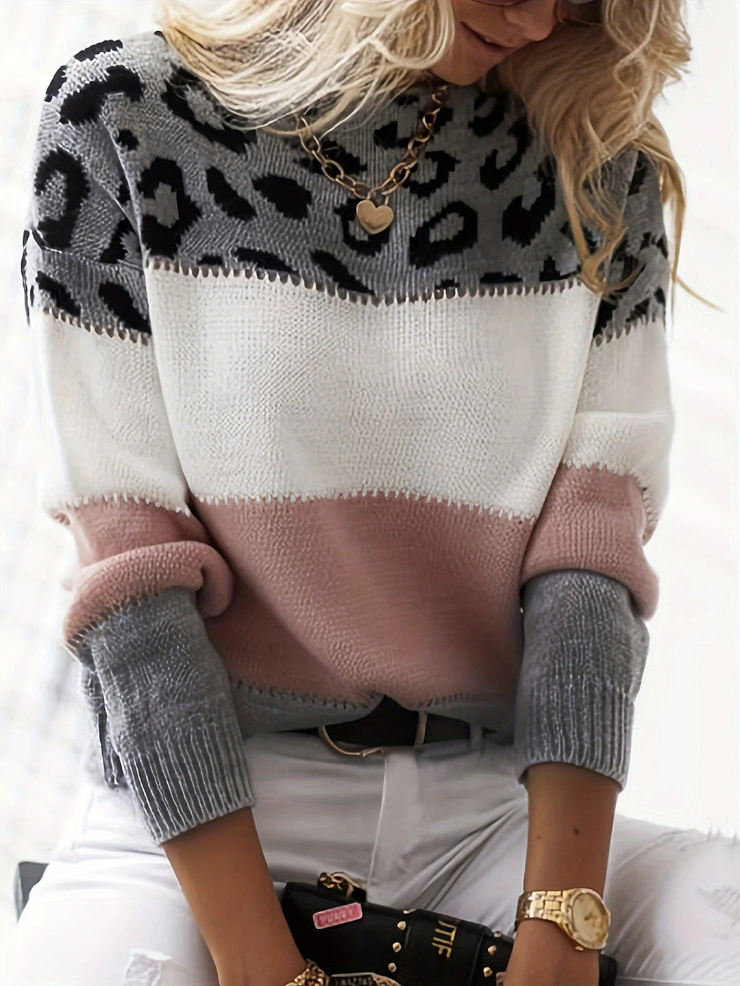 Lela™ | Elegant Leopard Print Sweater